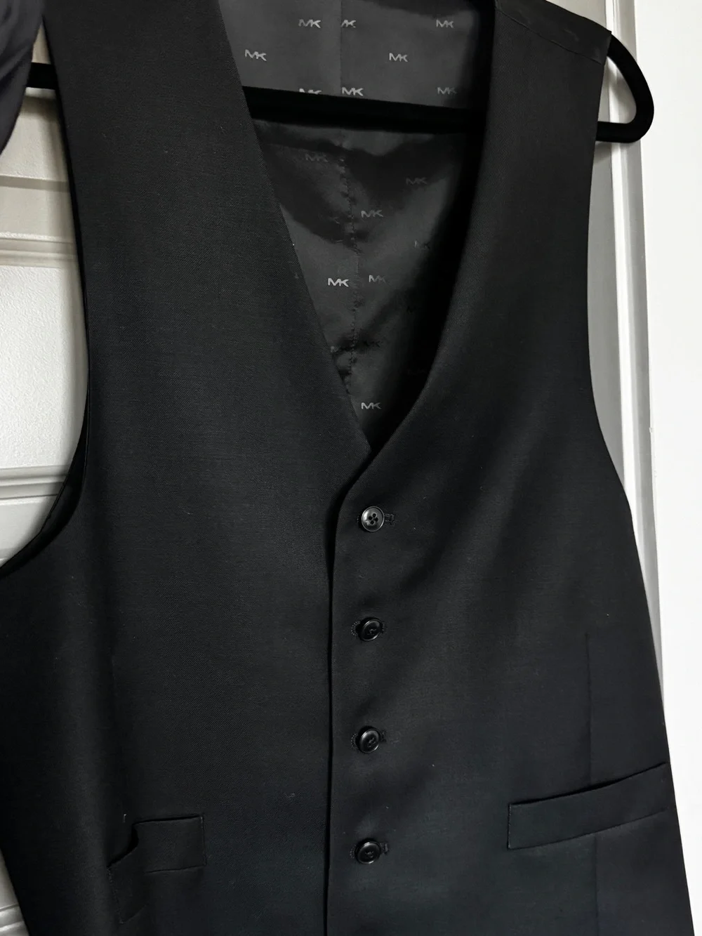 Michael Kors Black Peak-Lapel Tuxedo with Satin Trim